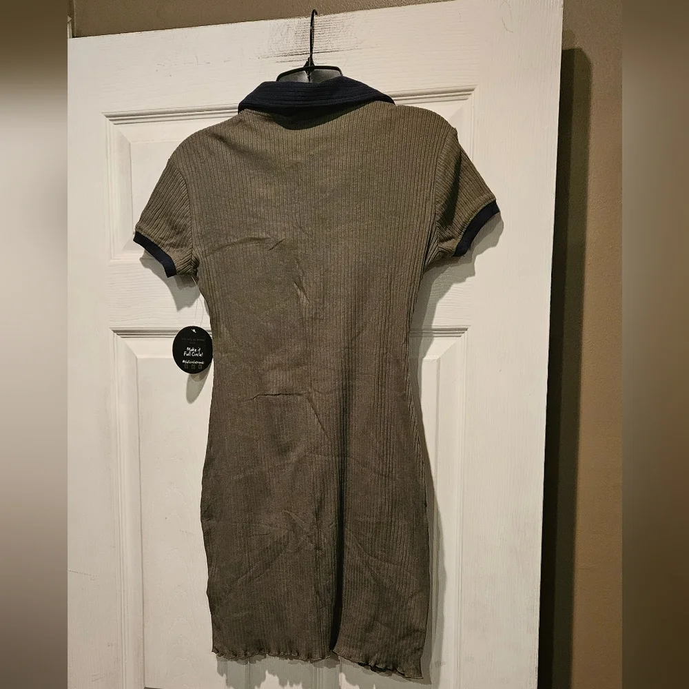 JOLIE & JOY MINI DRESS